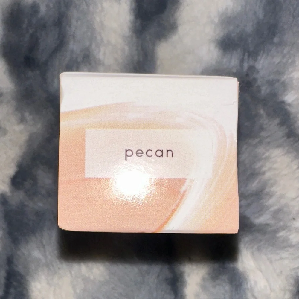 Laura Geller Filter First Luminous Foundation in Pecan - NEW